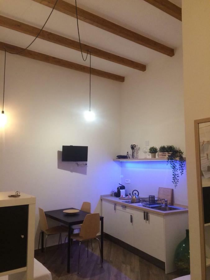 萨莱诺Casa Vittoria公寓 外观 照片